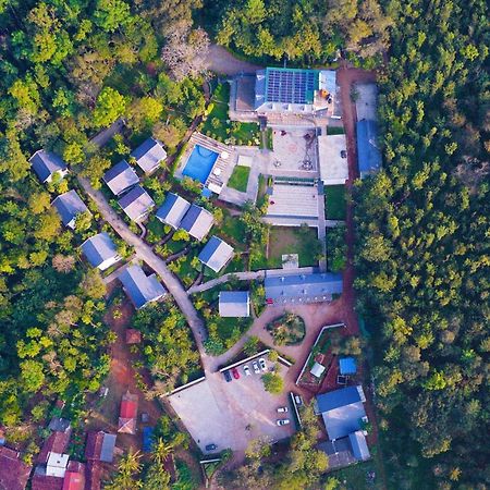 The Blossom Resort - Chikmagalūr Kültér fotó