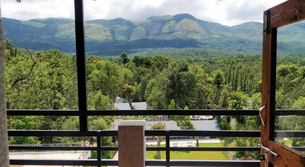 The Blossom Resort - Chikmagalūr Kültér fotó